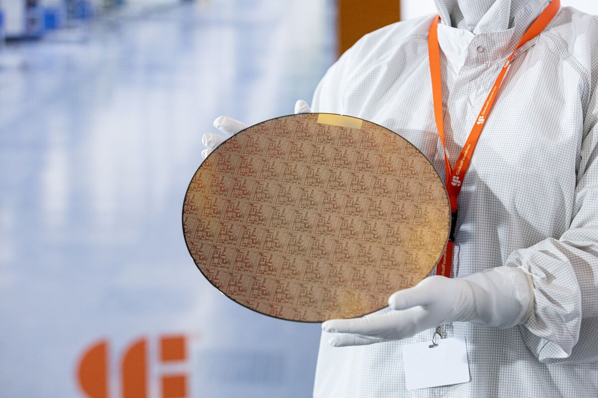 assets.bwbx.io image