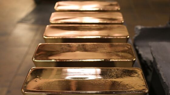 Gold Registers Best Week Since August After Rally Gathers Pace
