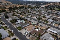 US Mortgage Rates Drop to Two-Year Low Ahead of Fed Rate Cut
