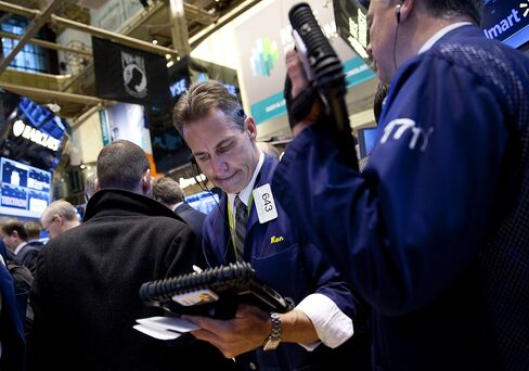 U.S. Stocks Rise as Boehner Says He’ll Keep Working With Obama