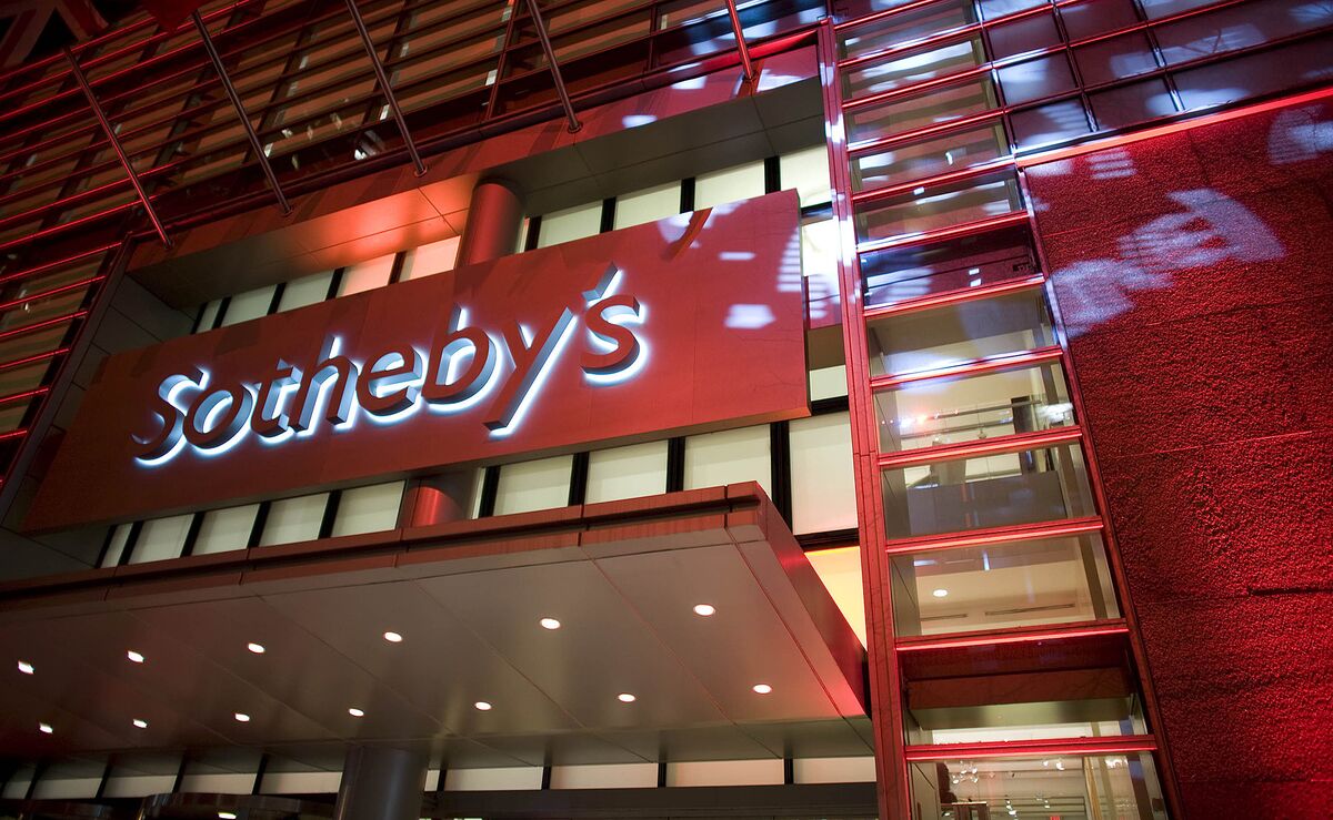 Sotheby’s Investors Sue To Block $2.7 Billion BidFair Offer - Bloomberg