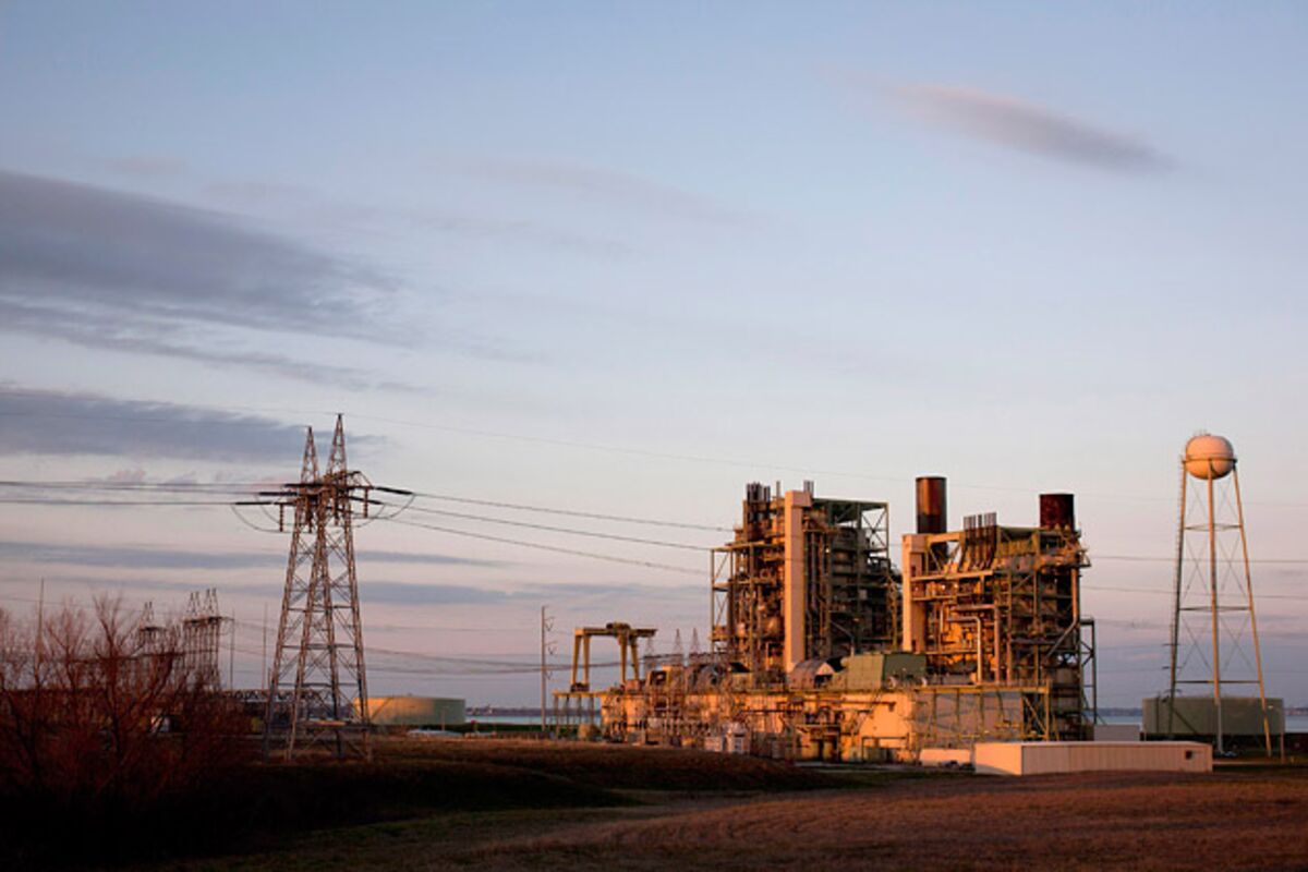 Buyout Firms Clash Over Energy Future Holdings, the BiggestEver LBO