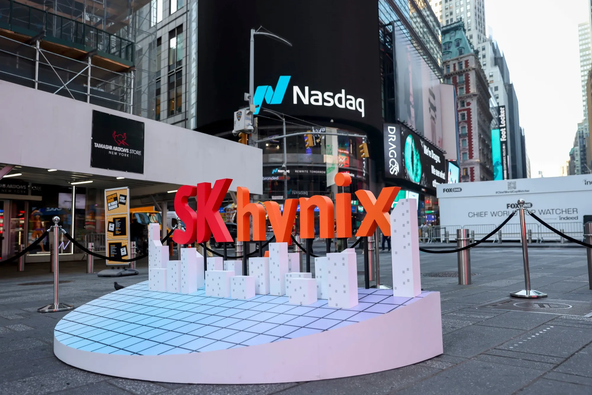 SKハイニックスADR、公募価格比13%高で初日終了－米上場で好発進