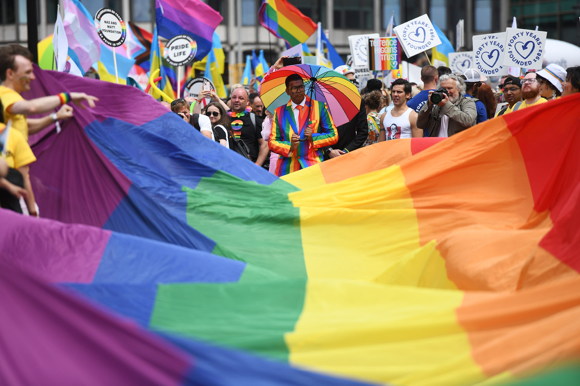 London's Pride Parade Returns After Pandemic Hiatus - Bloomberg
