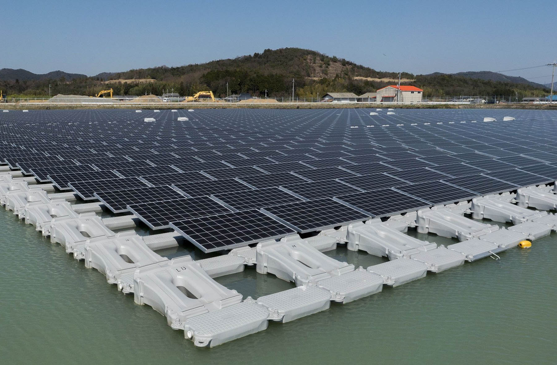 A floating solar plant in Kato City, Hyogo Prefecture.
