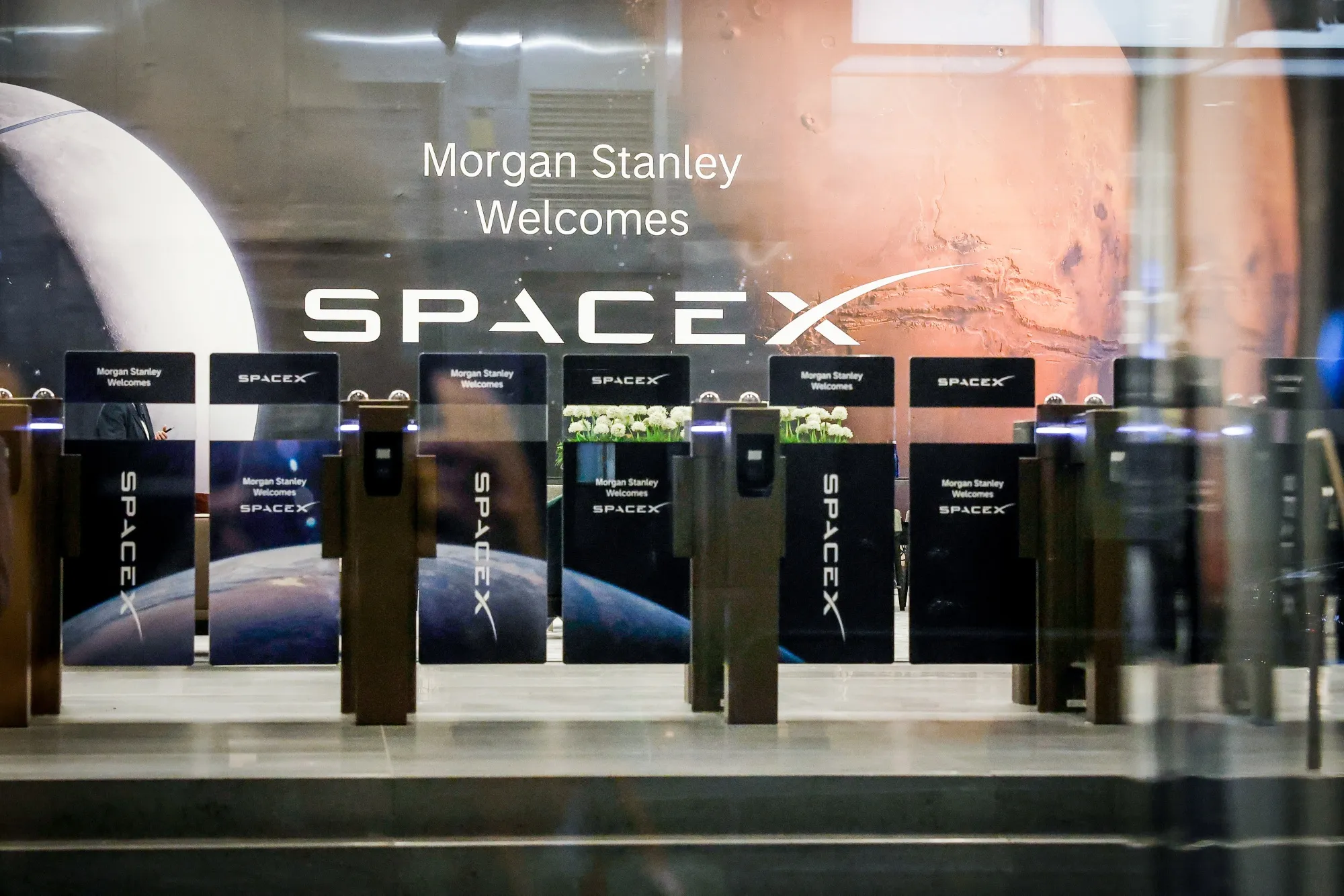 Goldman Erects Lobby Rockets As Morgan Stanley IPO Feud Heats Up