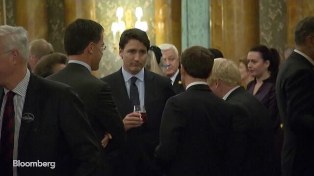 Video player cover image