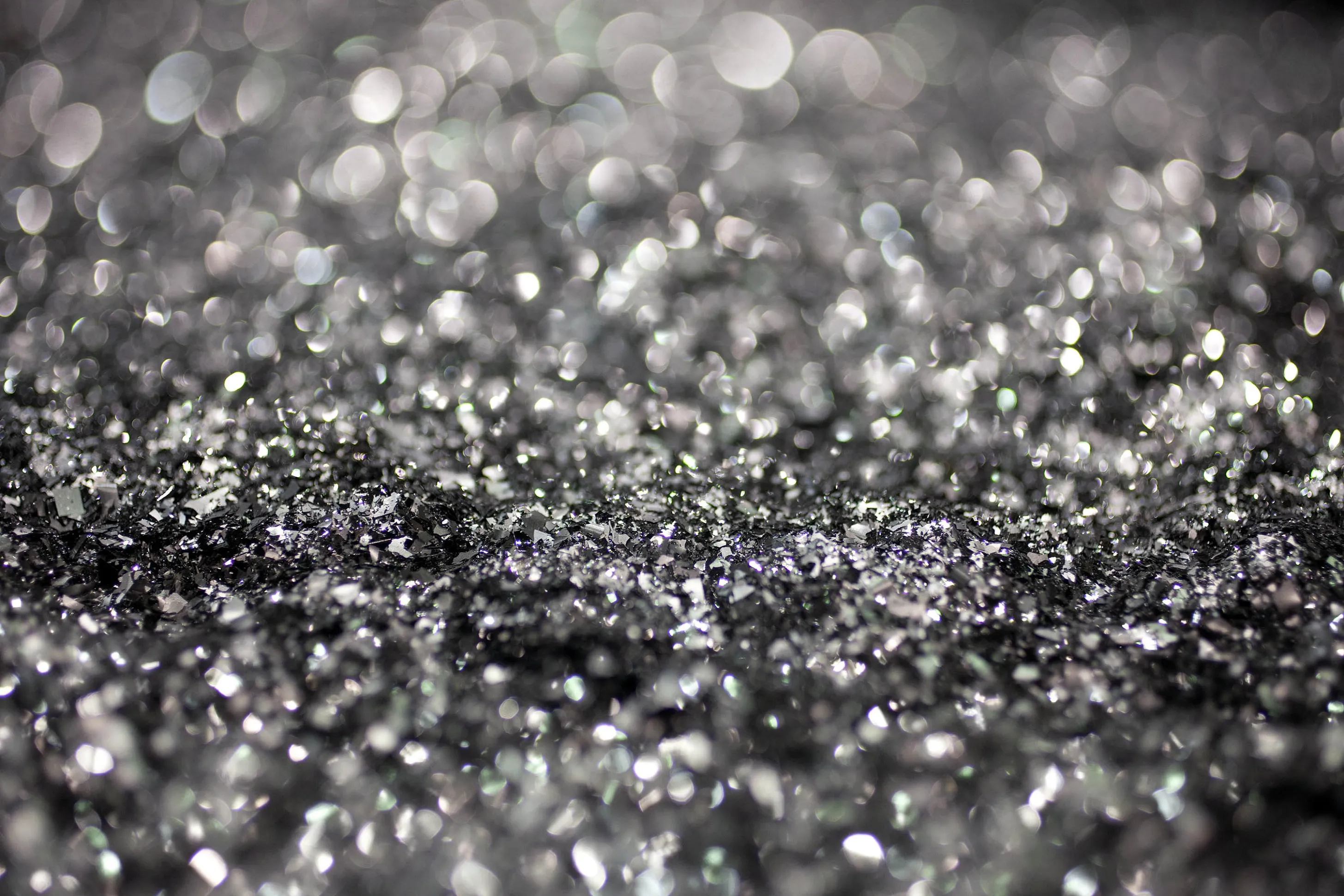 Annealed neodymium iron boron magnets