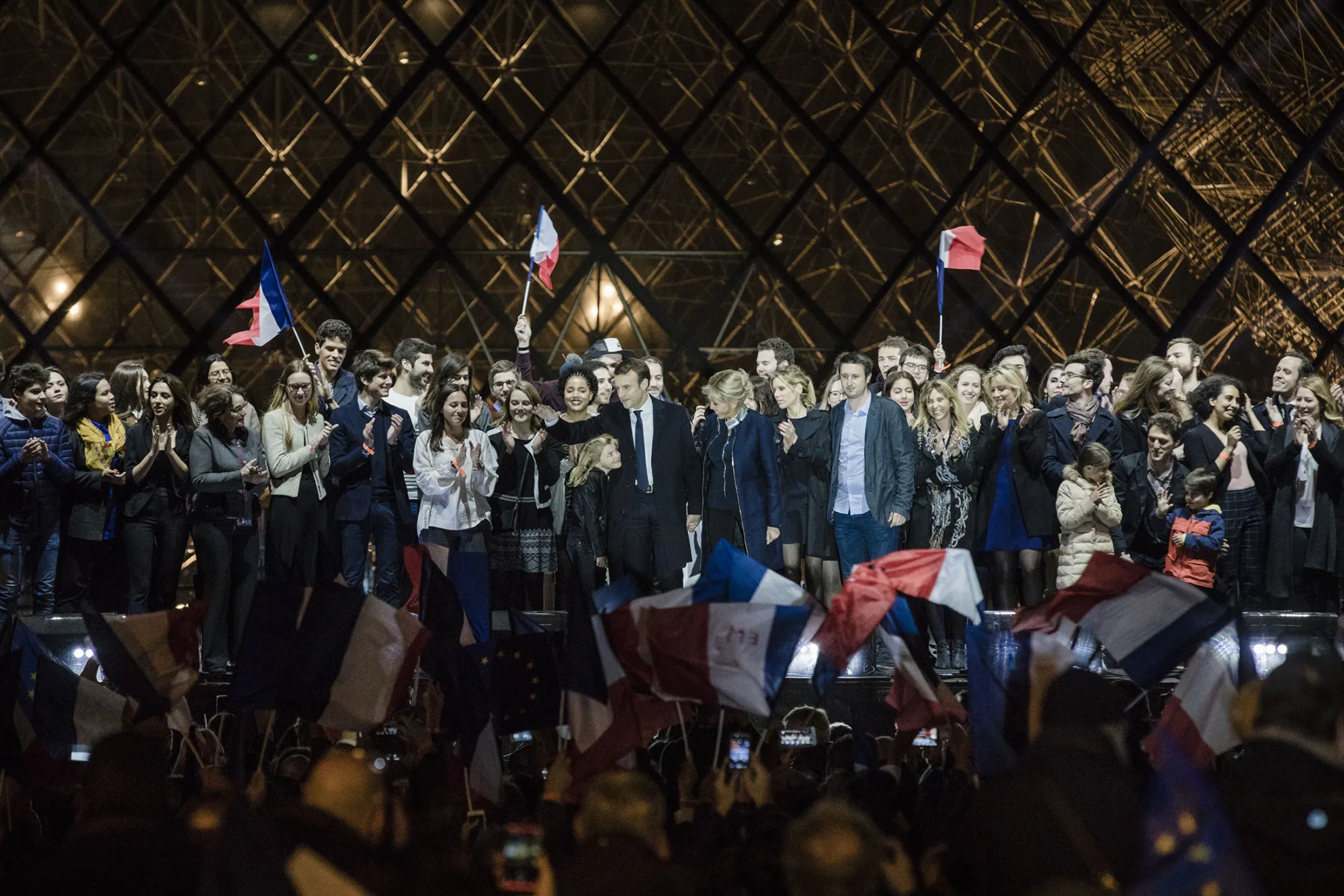 1494858889_macron-win-large-lede