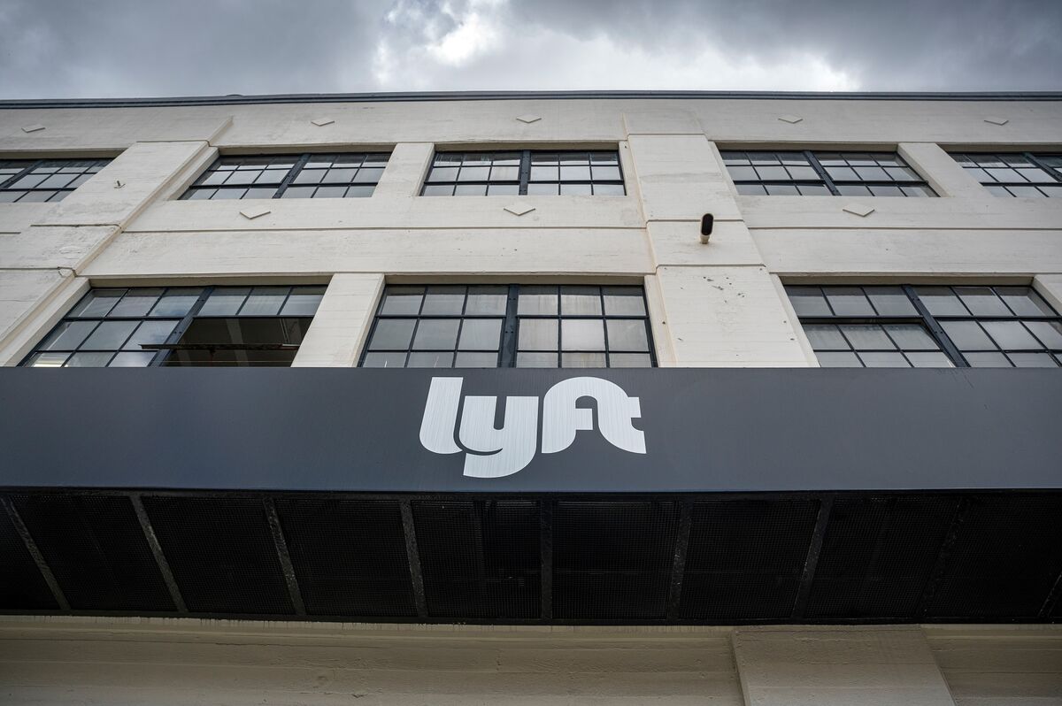 Lyft, Waymo to Offer Driverless Rides in Nashville in 2026