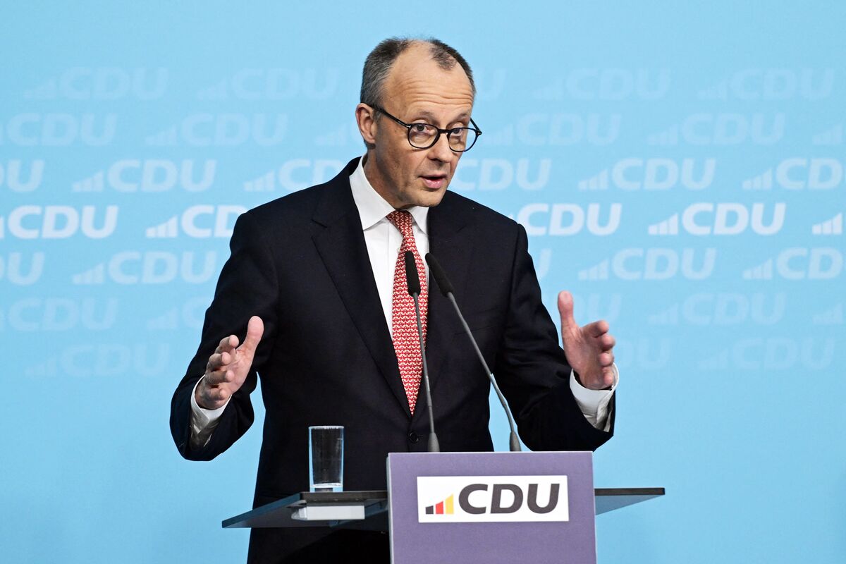 assets.bwbx.io image