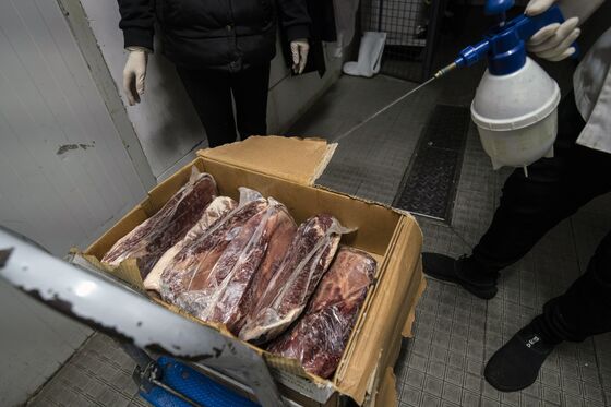 China’s Disputed Virus Theory Has Shoppers Shunning Foreign Food