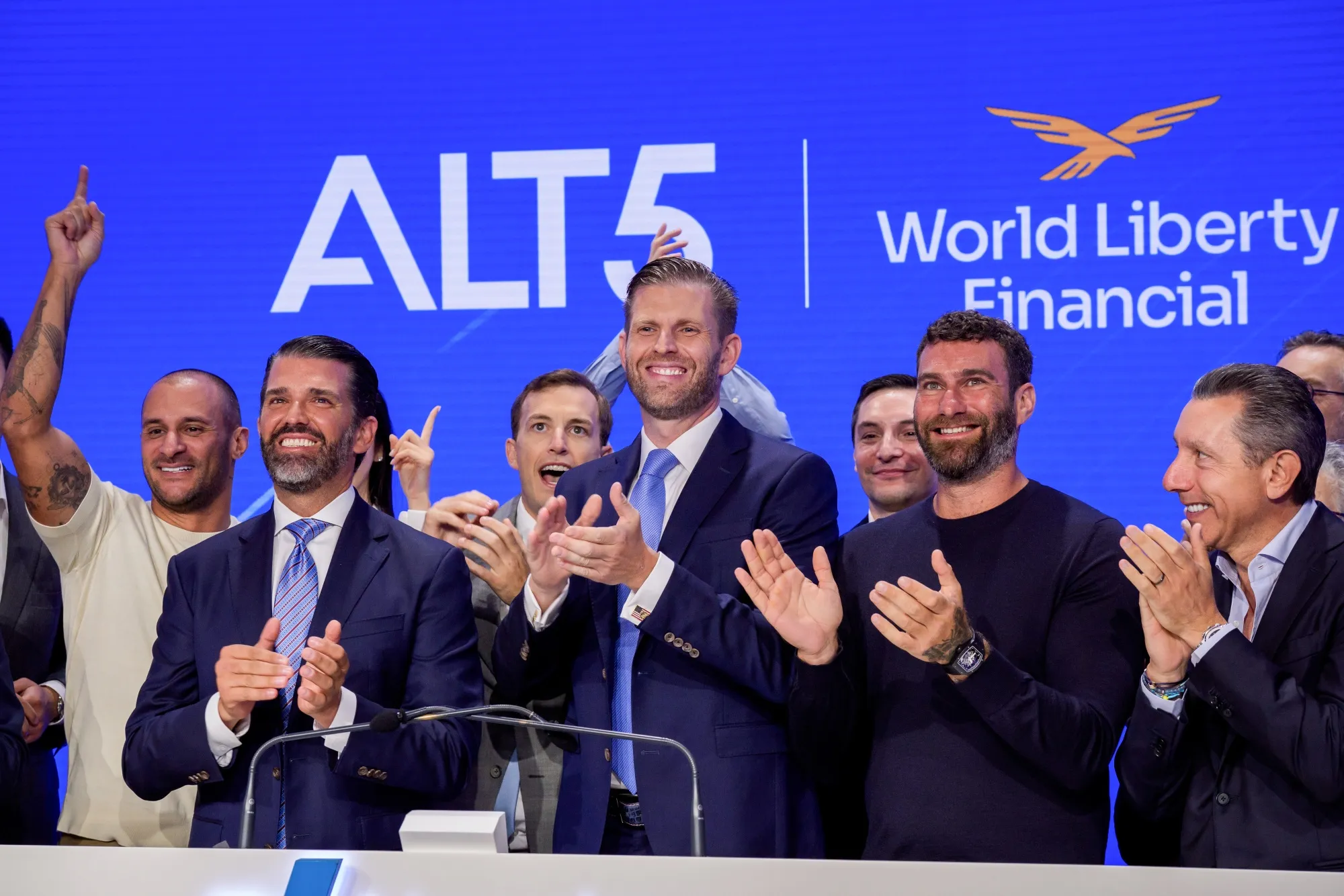 Crypto 86% Wipeout Crashed Hottest Trade After 2,600% Gain - Bloomberg