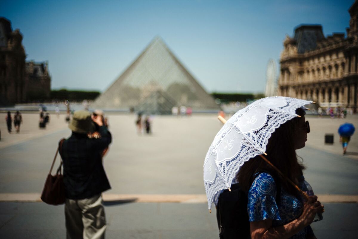 French Hostility to Air Conditioning Is Melting