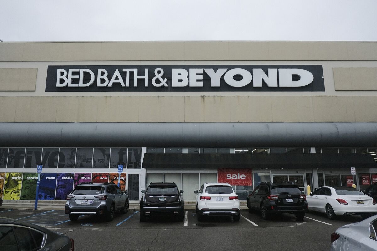 Bed Bath Beyond (BBBY) Warns It May Need to File for Bankruptcy - Bloomberg