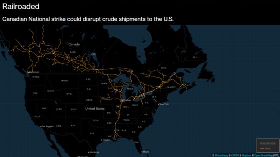 Canadian Heavy Crude Weakens as Rail Strike Halts Shipments