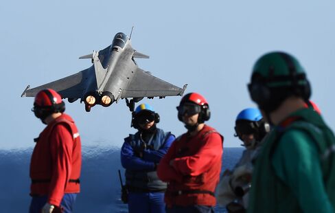 FRANCE-ATTACKS-DEFENCE-CONFLICT-SYRIA-IRAQ