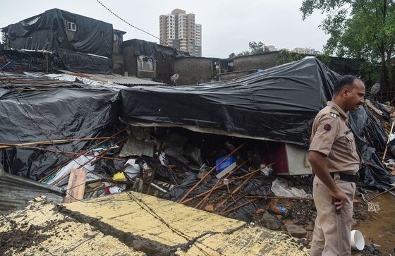 Mumbai Paralyzed After Heaviest Downpour in More Than a Decade