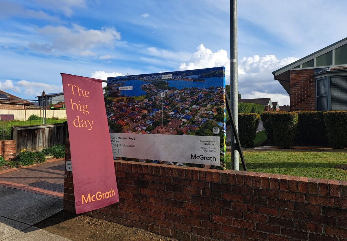 Hammer Falls on Home Prices in Most Unaffordable Australian City