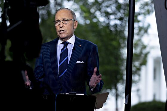 Fannie and Freddie Surge as Release Plan Hits Kudlow’s Desk