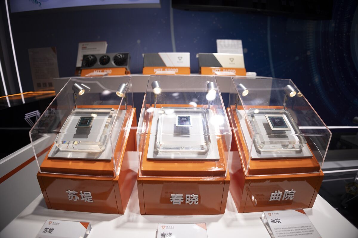 Nvidia Challenger Moore Warns Trading Risks After Stock Frenzy