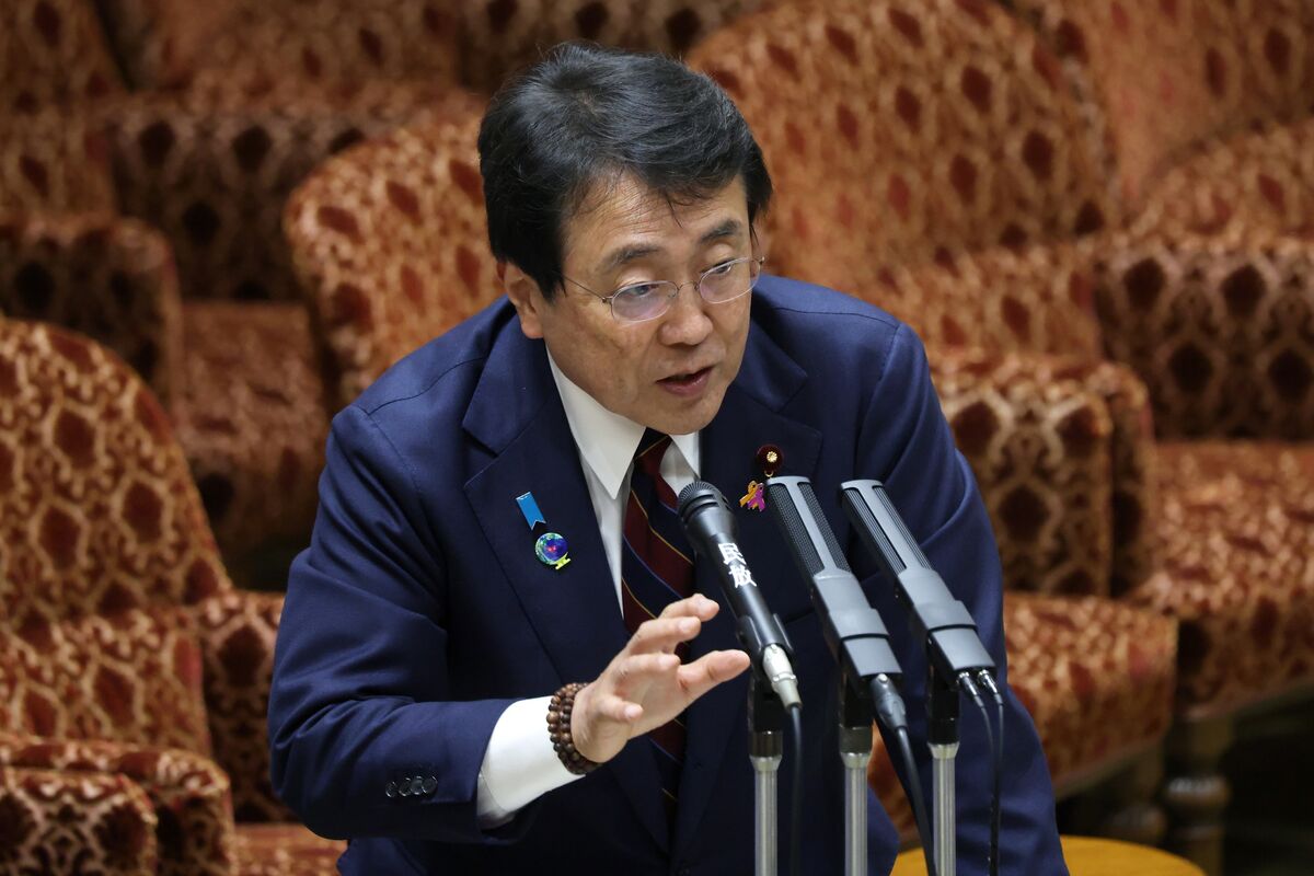 Japan Sends Officials to Russia to ‘Facilitate Communication’