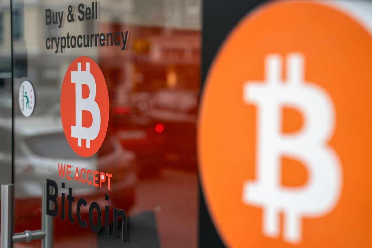 Bitcoin Miners Sustain Operations Despite Rising Costs in 2025