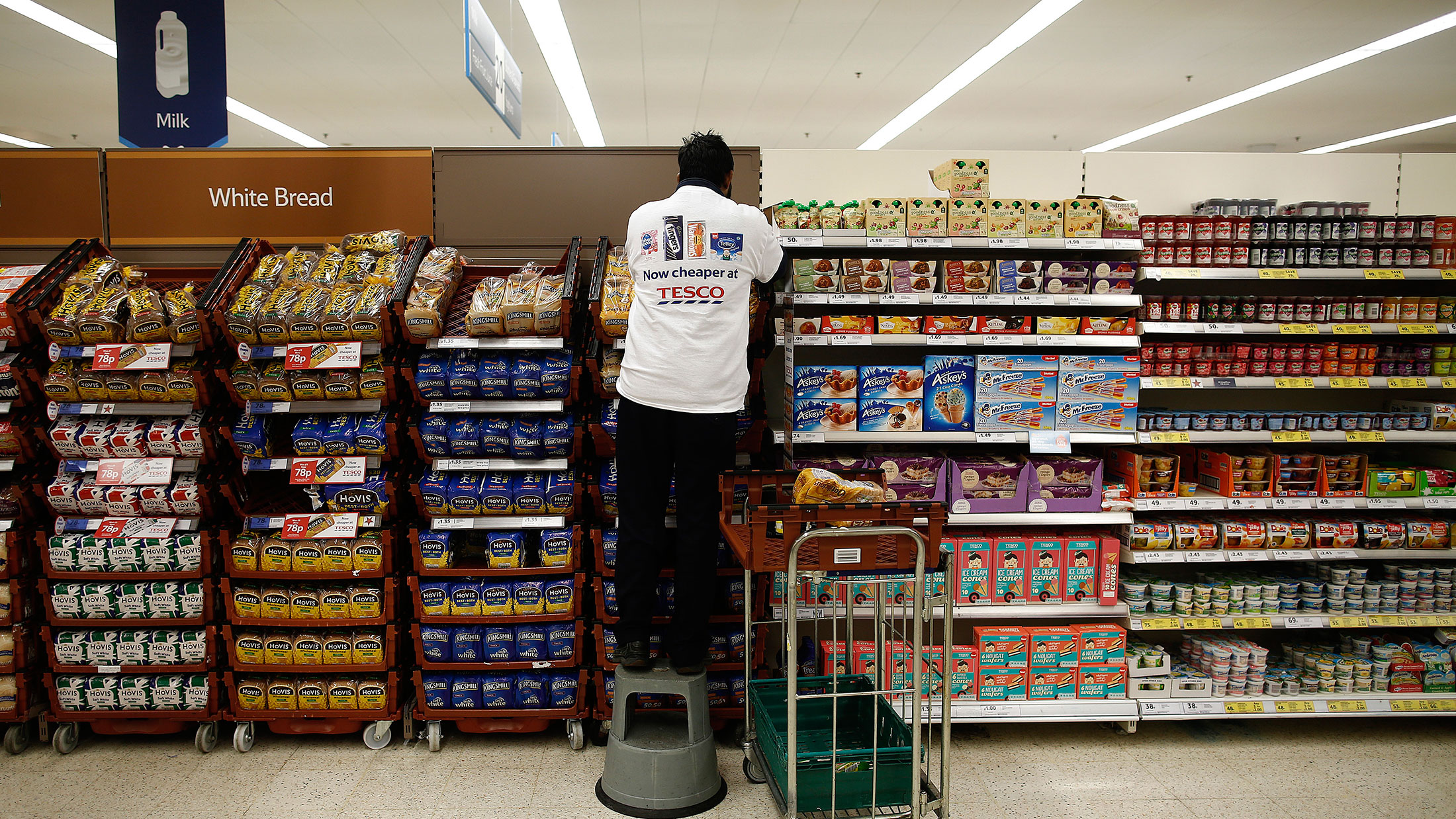 Tesco Hasn't Been Offered a Deal by U.K. Prosecutor, CEO Says - Bloomberg