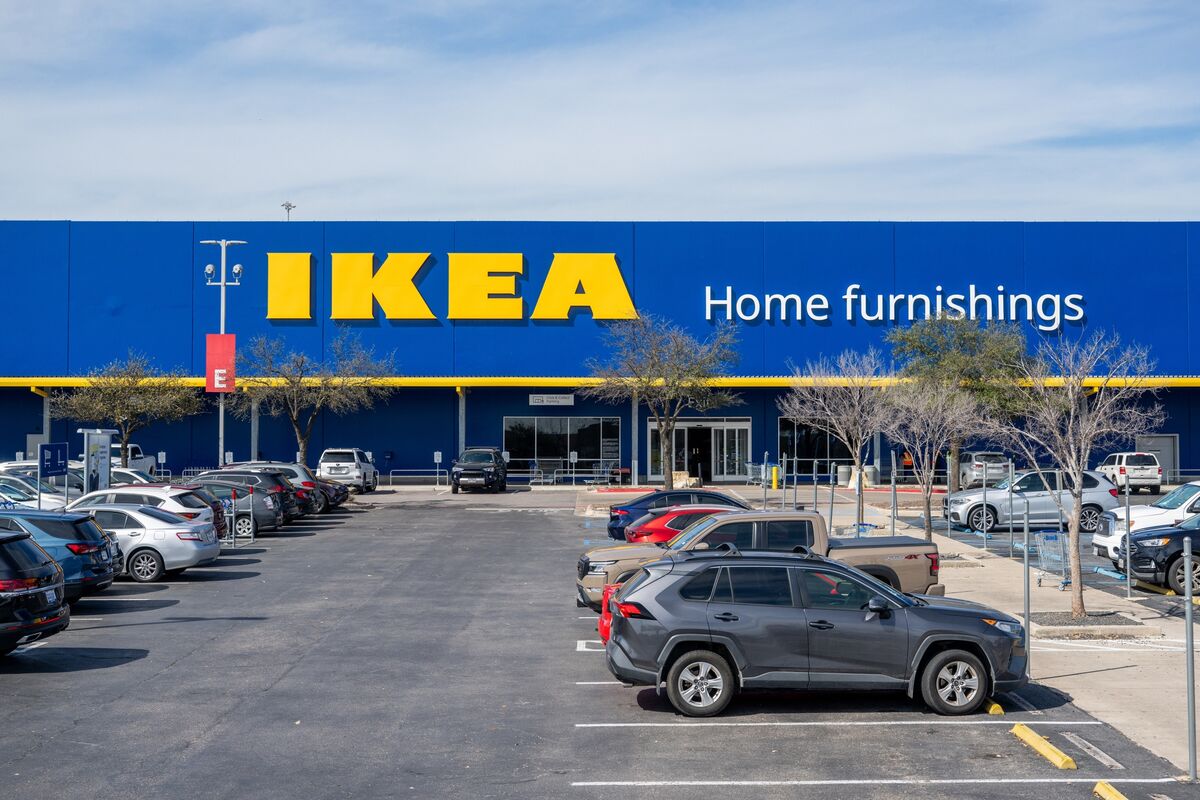 Ikea Reports Sales Decline Amid Price Cuts