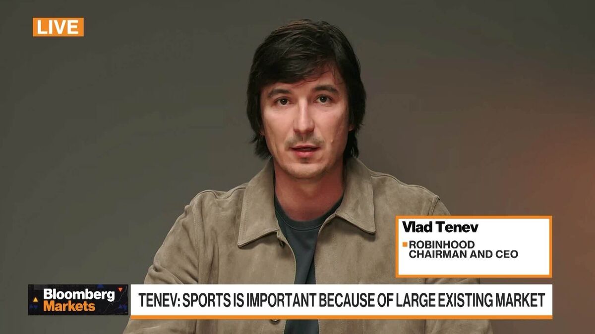 ⚫️ BLOOMBERG: "Robinhood lancia aggiornamenti AI e previsioni di mercato: il CEO Tenev parla di un superciclo in arrivo"