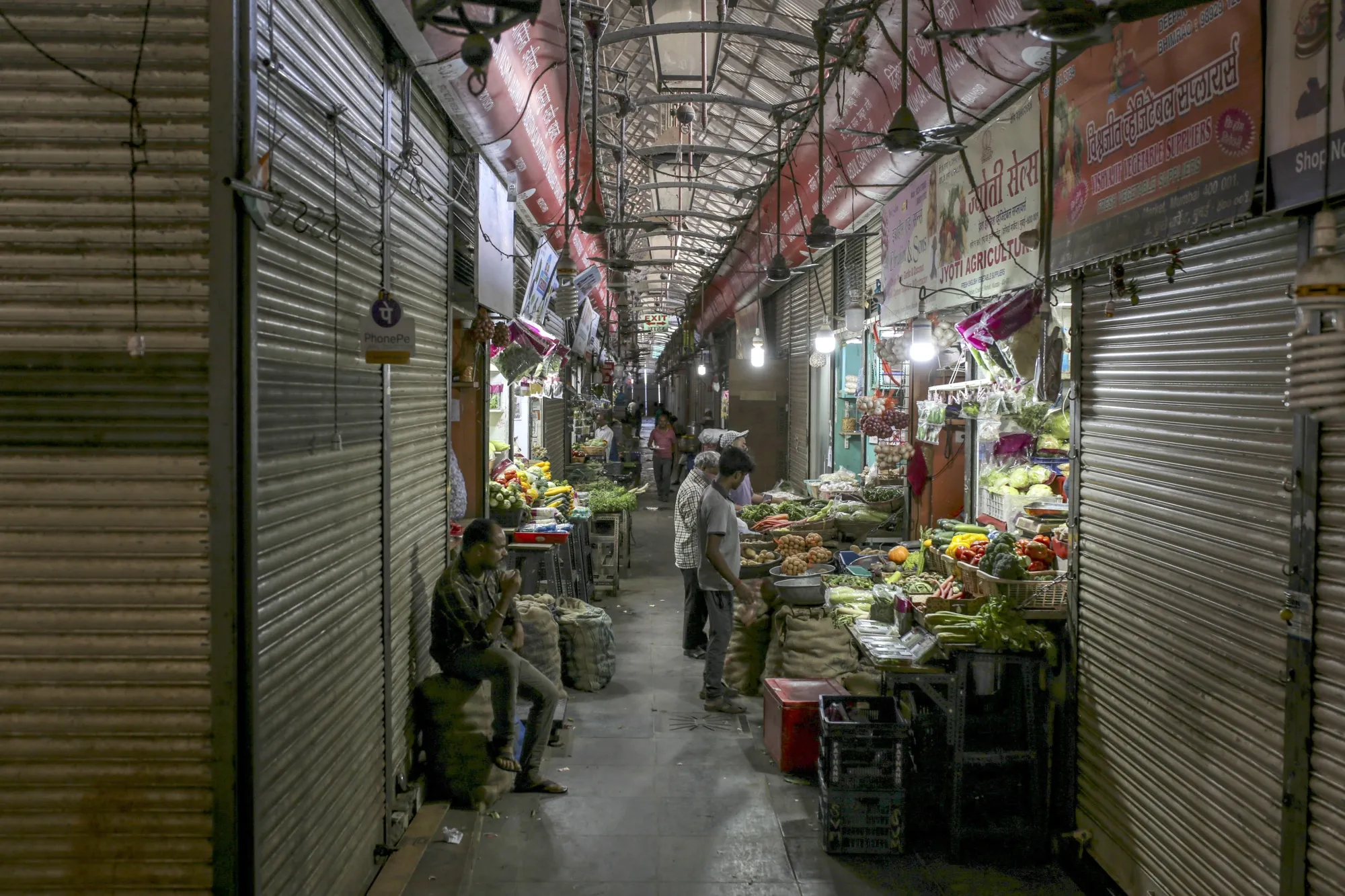 Mumbai on Partial Lockdown as India Tries to Contain Virus