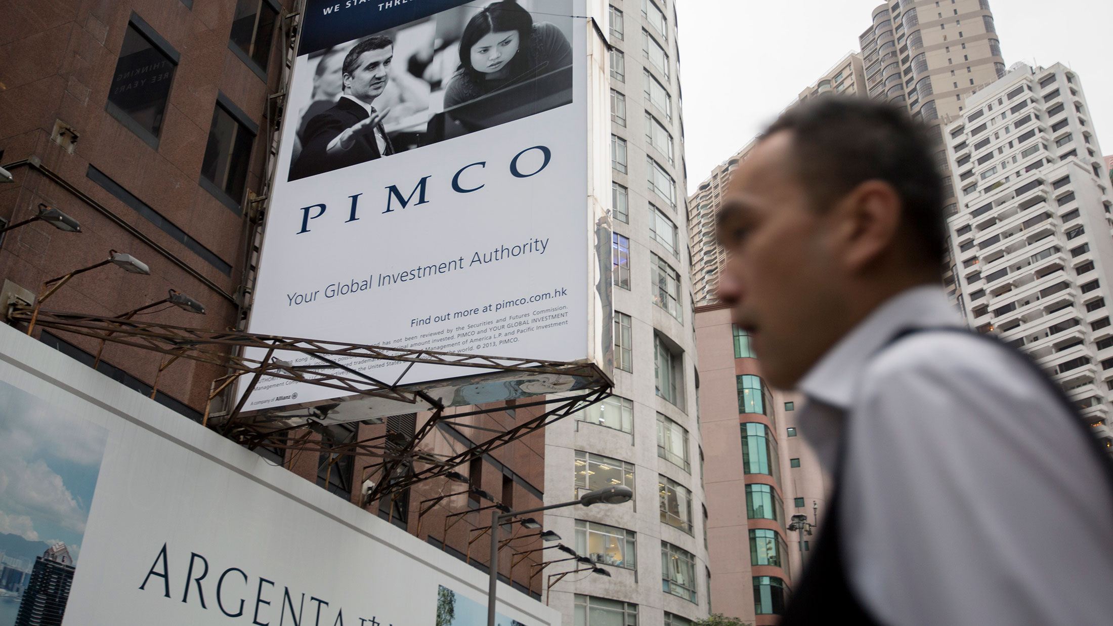 Pimco Total Return Falls Below 100 Billion A Third Of Peak Bloomberg collection-91-pictures-pacific-investment-management-co-llc-photos-sharp
