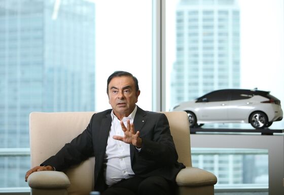 With Ghosn Set for Release, Renault-Nissan Cozy Up Without Him