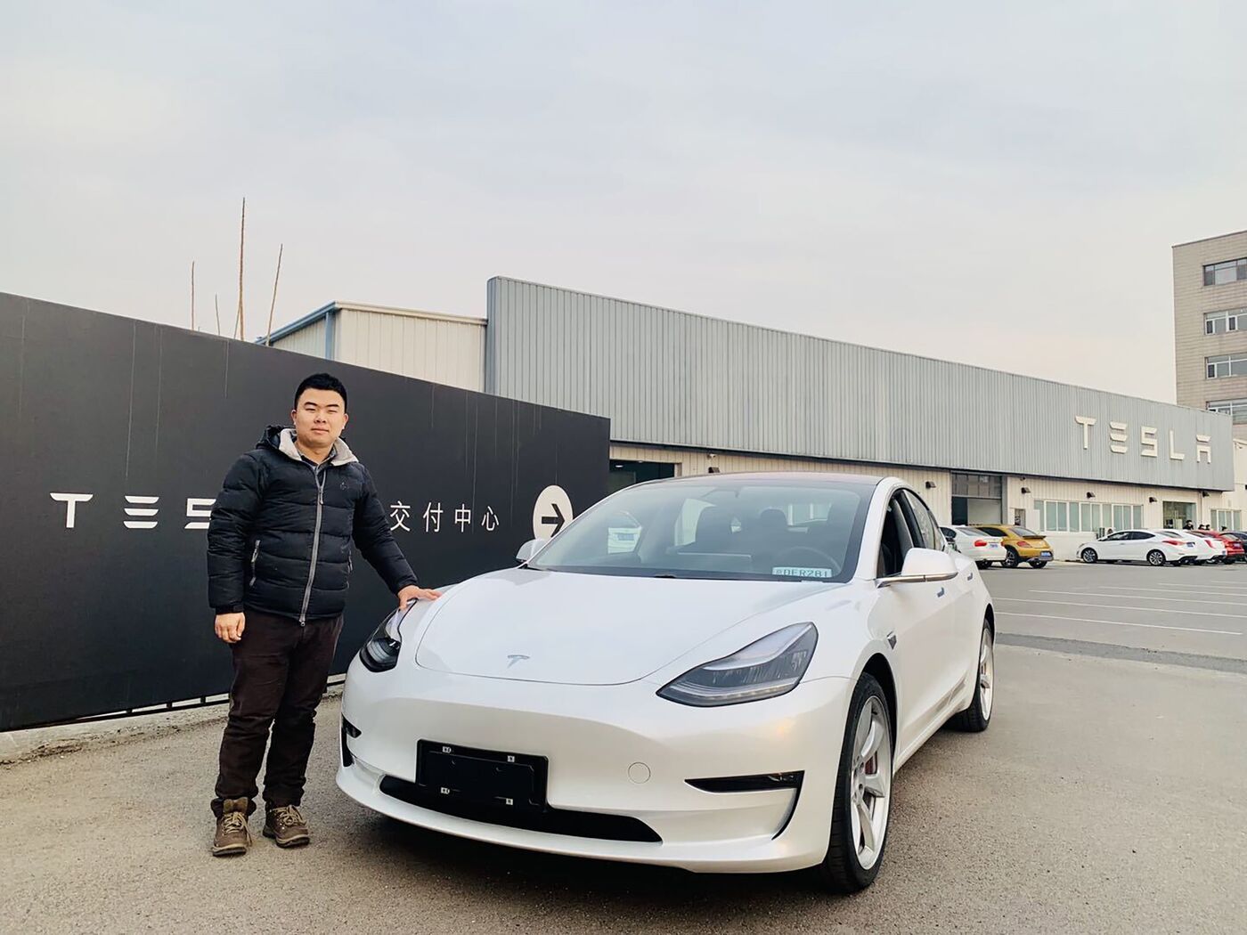 relates to EV Makers in China Turn to Social Media Influencers for an Edge