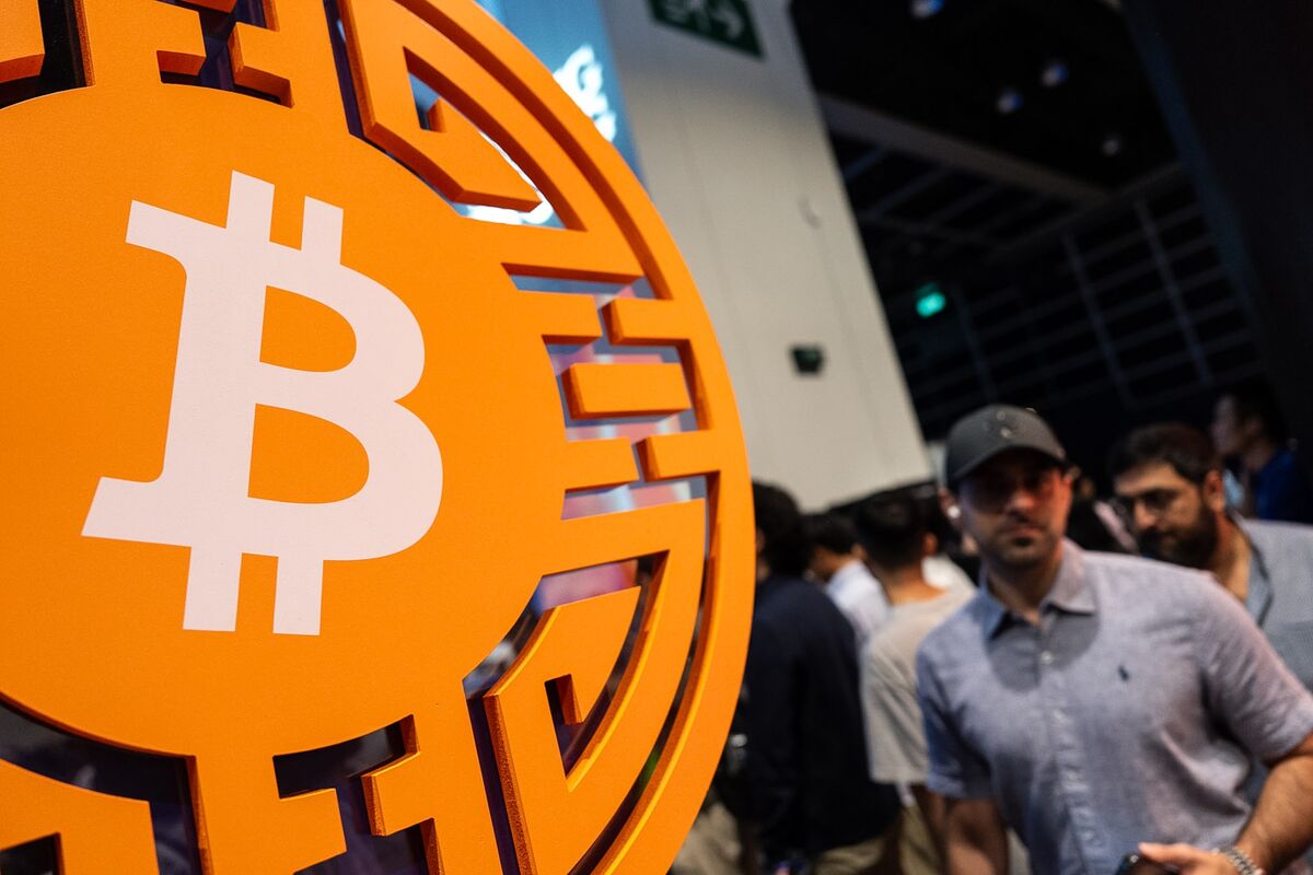 Bitcoin Breakout Fades Amid Choppy US Demand, Hawkish Fed