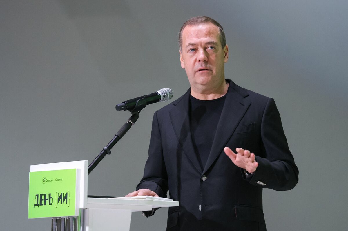 assets.bwbx.io image