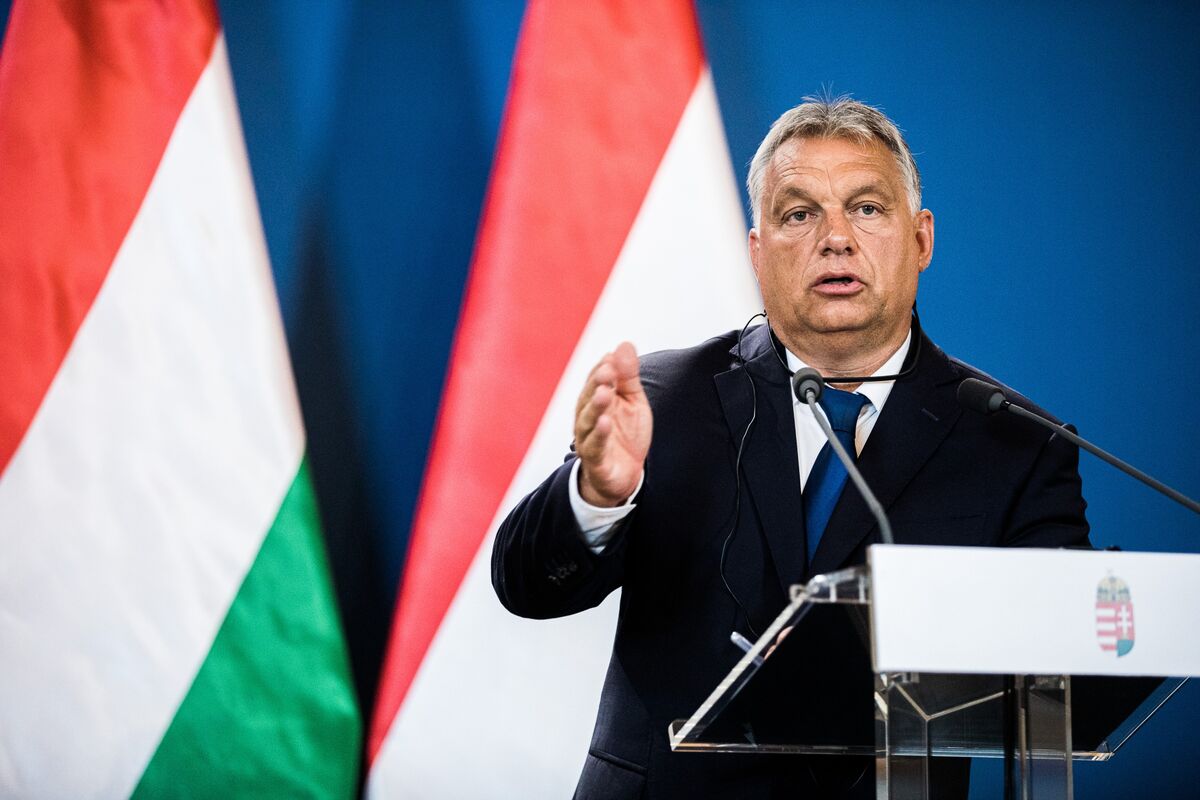 Hungary’s Largest News Website Warns of Risk to Independence - Bloomberg