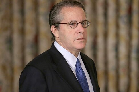 Obama's Top Economic Adviser Tells Democrats They'll Have to Swallow Entitlement Cuts
