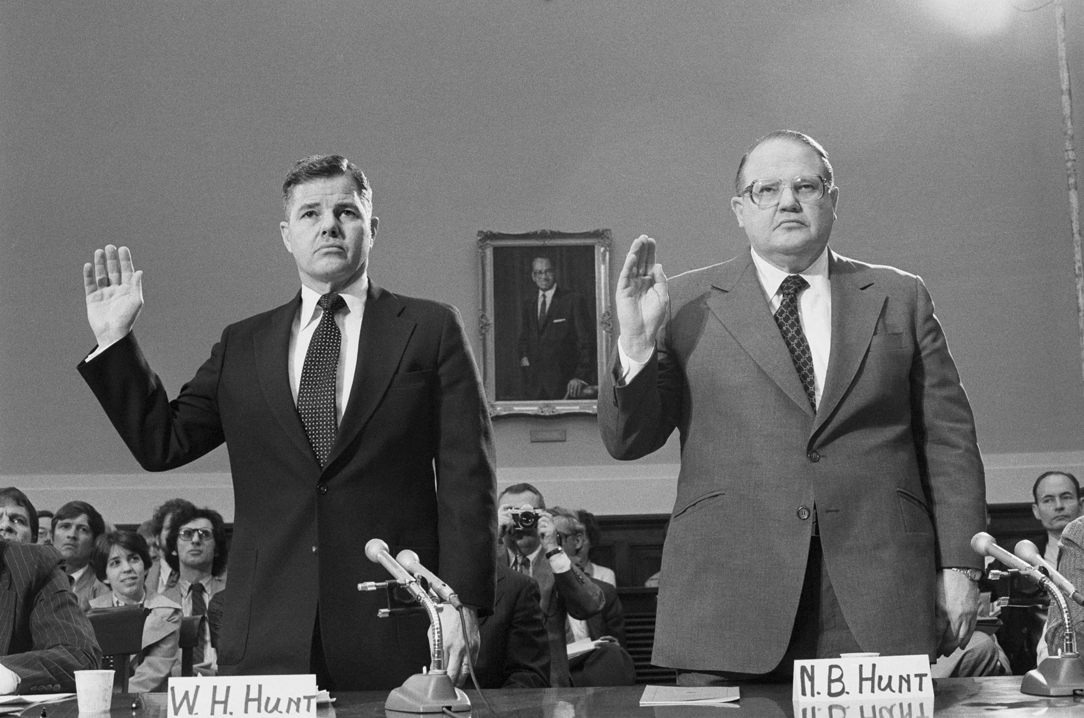 Billionaire Hunt Brothers Being Sworn In