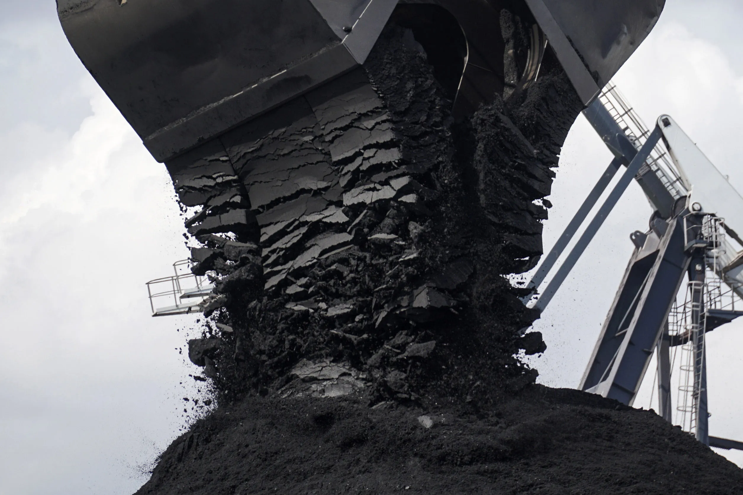 1513339929_COAL