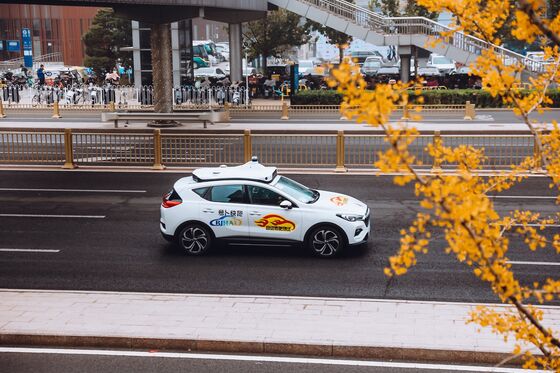Baidu, Pony.ai Nab Commercial Robotaxi Licenses in Beijing