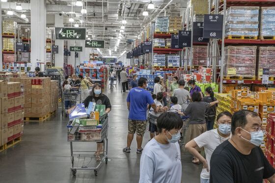 Walmart Rethinks Its China ‘Hypermarket’ Strategy Amid Alibaba Gains