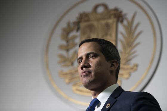 Ousted Envoy Says Guaido Must Clean up Venezuelan Opposition