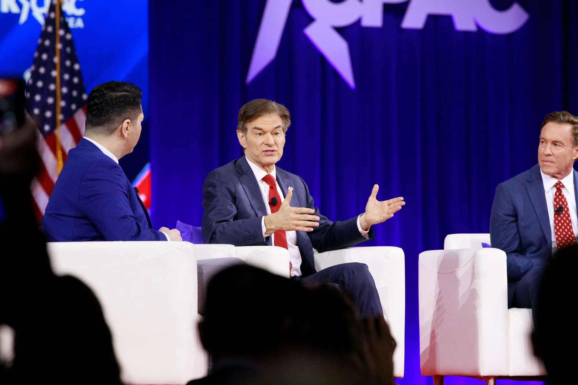 Mehmet Oz speaks during the Conservative Political Action Conference&nbsp;in Orlando, Florida,&nbsp;on&nbsp;Feb. 27.&nbsp;