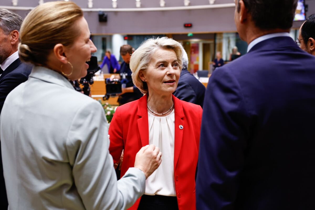 EU Ready for US Trade Deal but Prepares for Failure Amid Tariff Threats