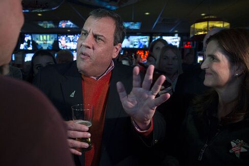 New Jersey Governor Chris Christie speaks during a campaign stop at Billy's Sports Bar in Manchester, New Hampshire, on Dec. 20, 2015.