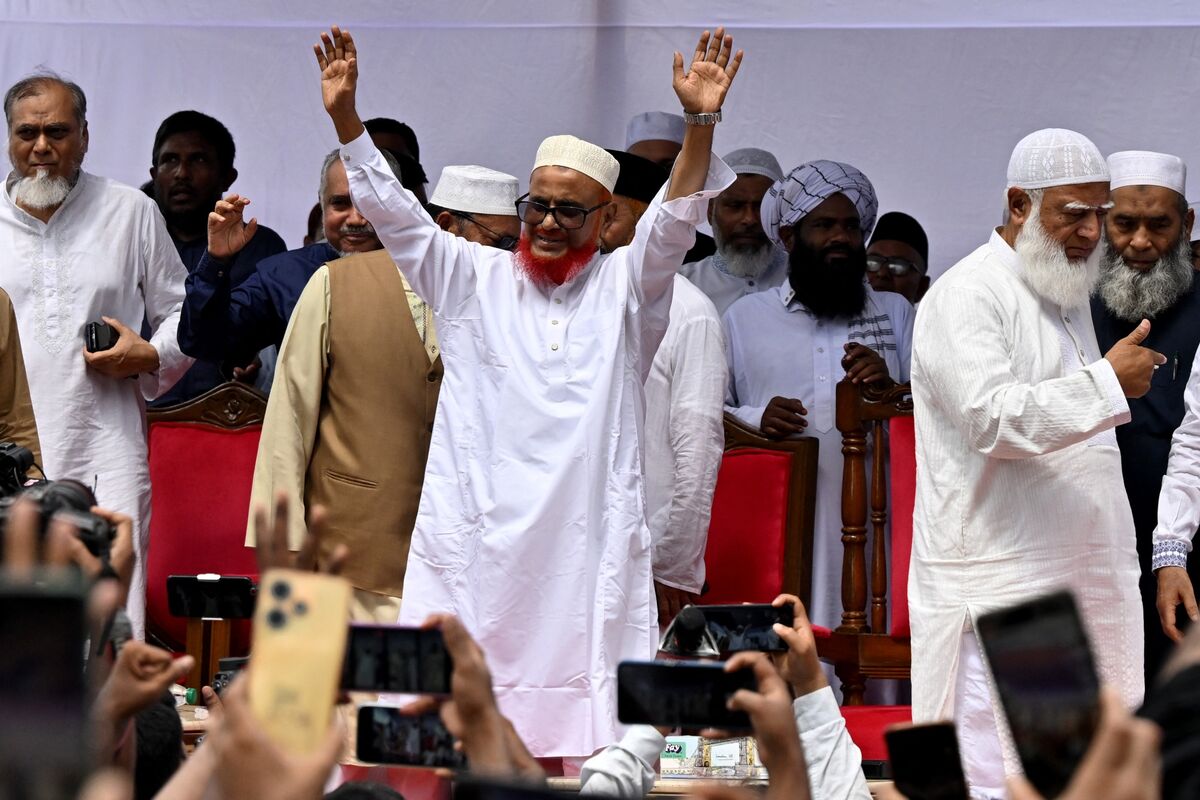 🟪"La Corte Suprema del Bangladesh Riabilita Jamaat-e-Islami: Verso le Nuove Elezioni"