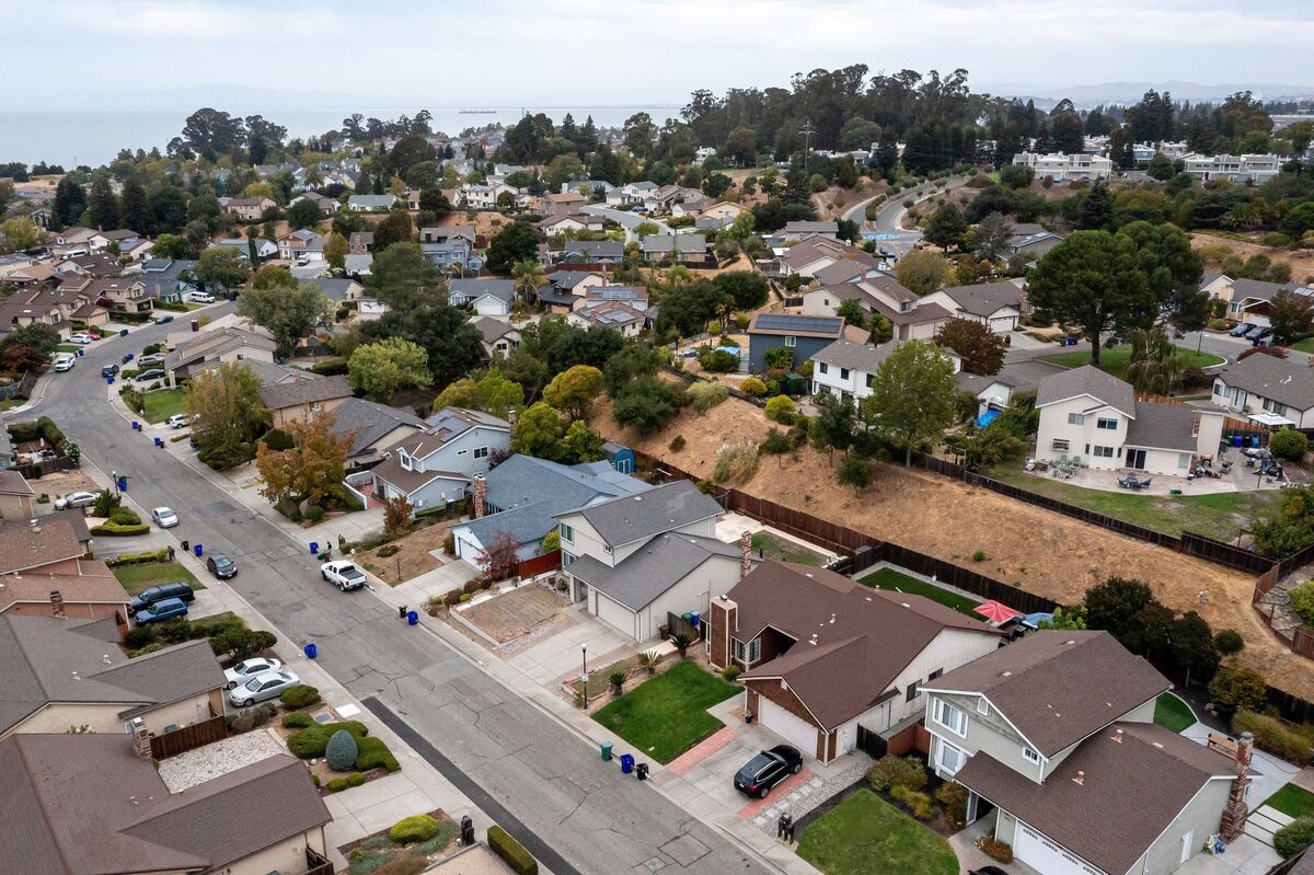 US Home Prices Post Weakest Gain in More Than Two Years