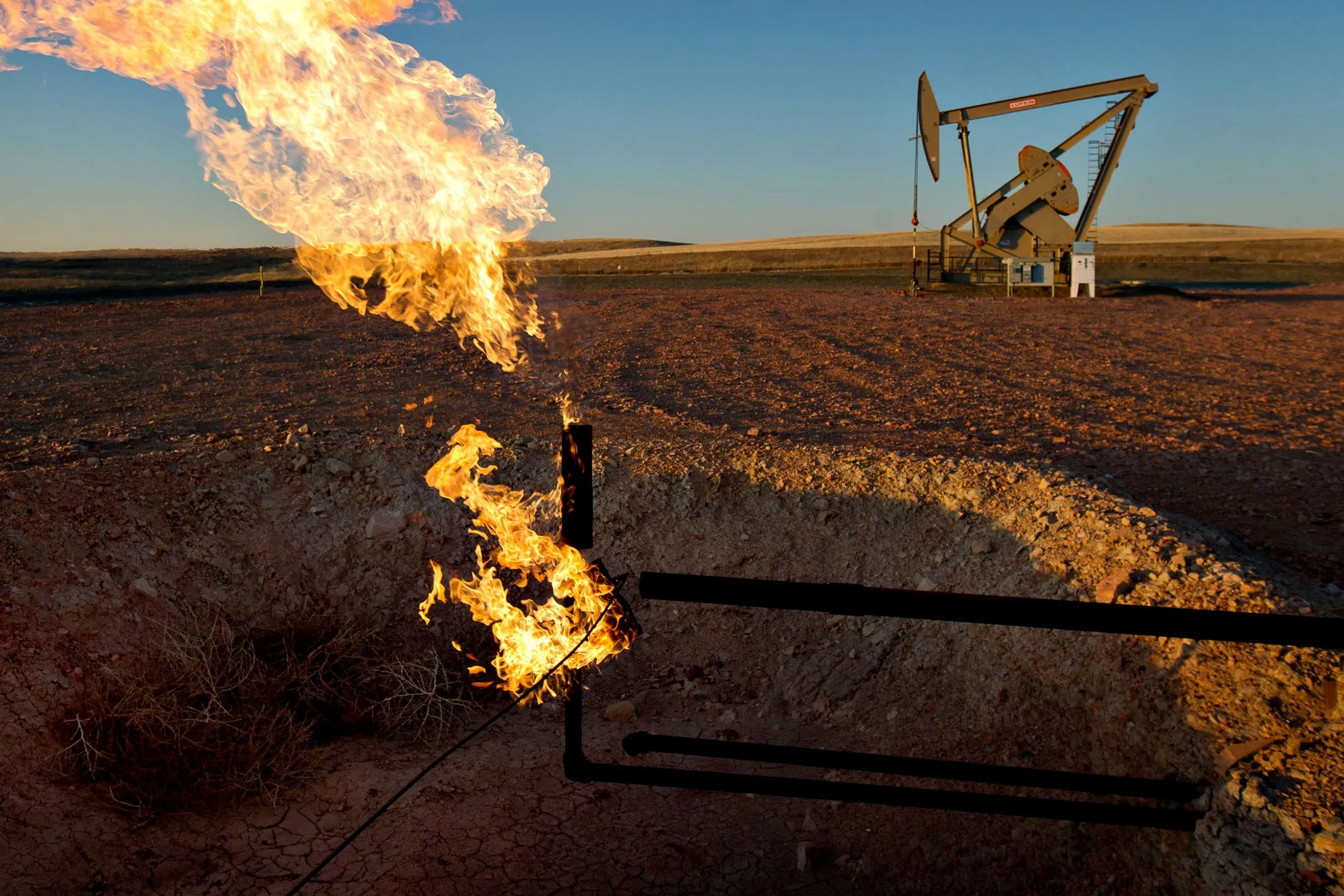 1495663046_oil-flare-homepage-stx