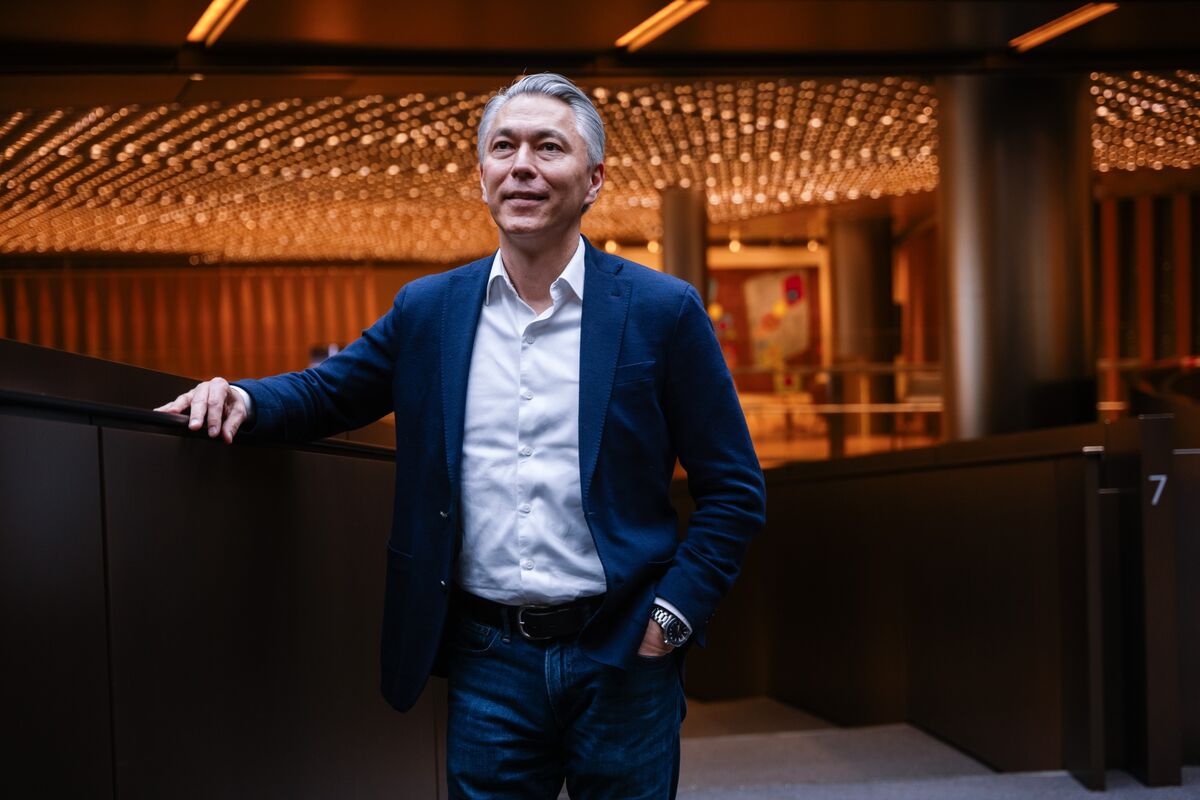 BHP’s Mike Henry on Managing a Company Thrust Into Spotlight